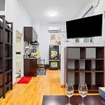 Wa Garden Apartment & Hotel